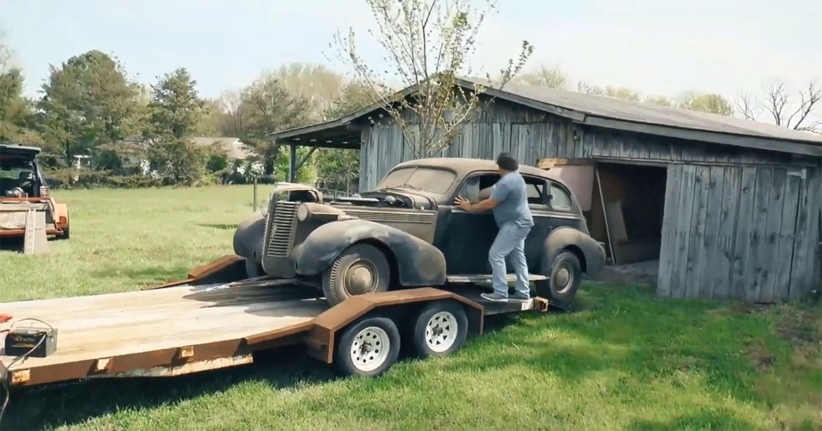 Discovering a Forgotten Treasure: 1938 Buick Comes Out Of The Barn After 30 Years, All-Original Survivor