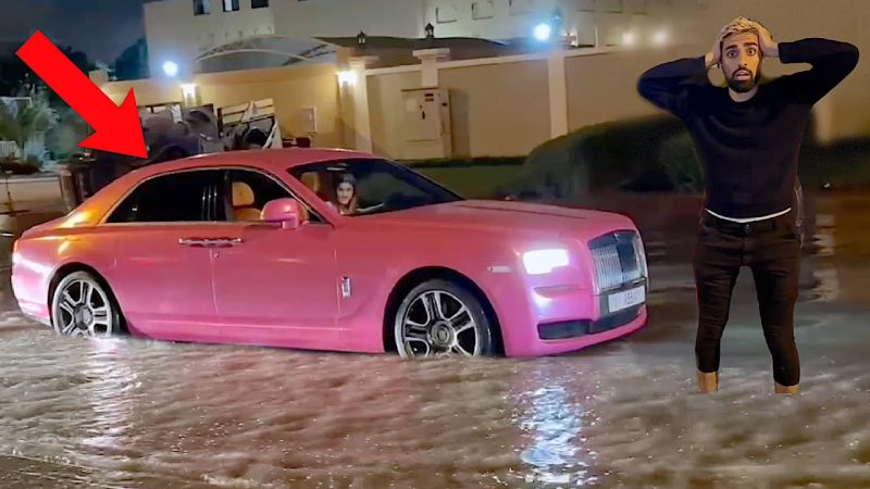 Dubai Underwater: Freak Floods Strand the Rich and Famous in Rolls Royces