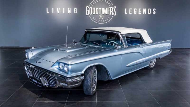 The Evolution and Impact of the 1960 Ford Thunderbird